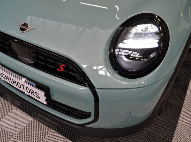 MINI Cooper S usata, con USB