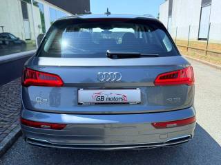 AUDI Q5 usata, con Autoradio