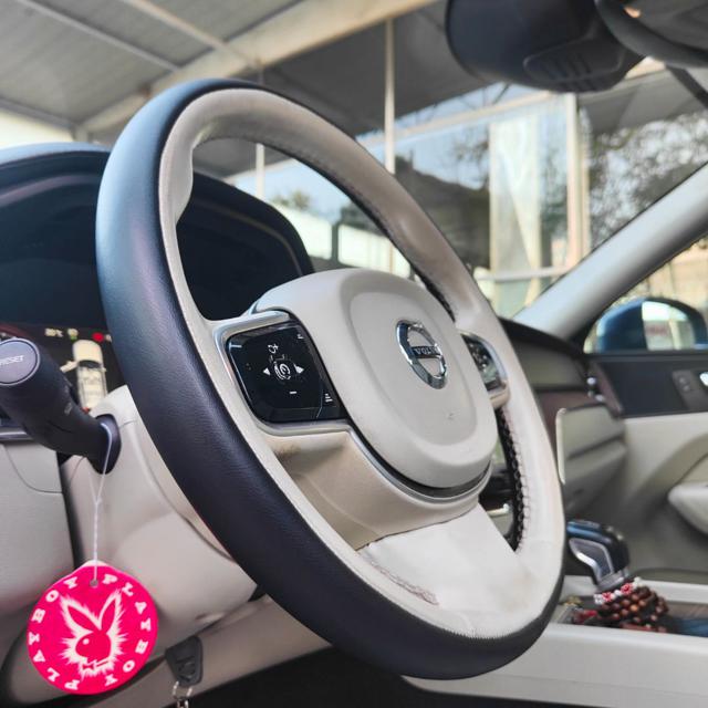 VOLVO XC60 usata, con Park Distance Control