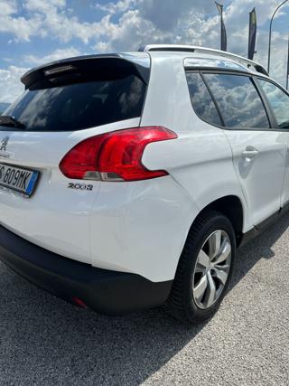 PEUGEOT 2008 usata, con Autoradio