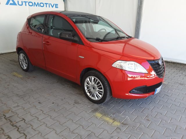 LANCIA Ypsilon usata, con Airbag