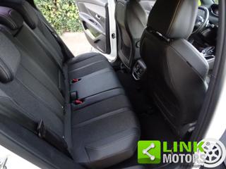 PEUGEOT 3008 usata, con Volante in pelle