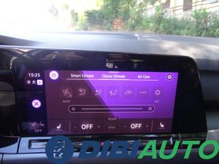 VOLKSWAGEN Golf usata, con Luci diurne LED
