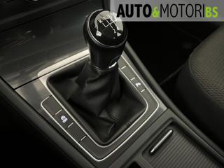 VOLKSWAGEN Golf usata, con Fendinebbia