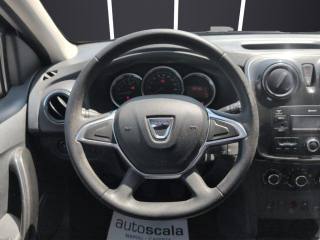 DACIA Sandero usata, con Touch screen