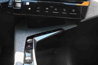 PEUGEOT 3008 usata, con Sistema di navigazione