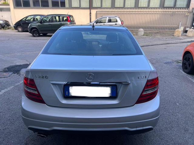 MERCEDES-BENZ C 220 usata, con Alzacristalli elettrici