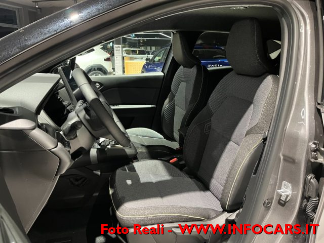 RENAULT Captur usata, con Alzacristalli elettrici