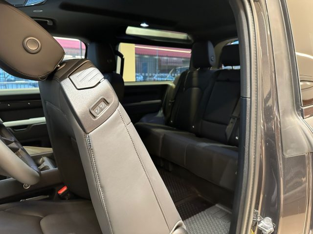 LAND ROVER Defender usata, con Climatizzatore