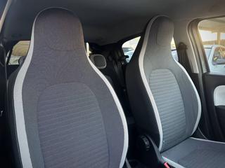 RENAULT Twingo usata, con Limitatore di velocità
