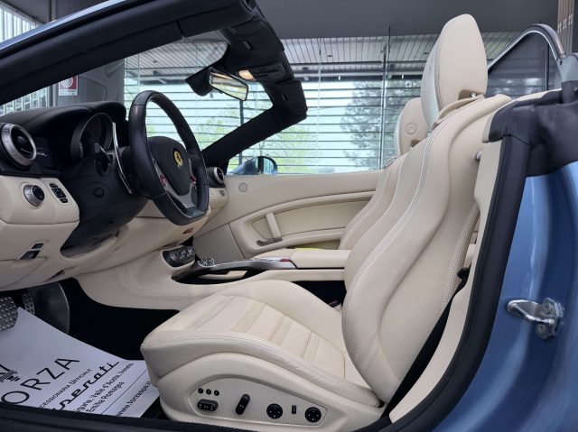 FERRARI California usata, con Autoradio