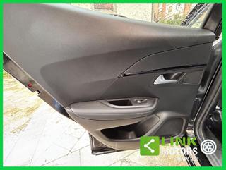 PEUGEOT 2008 usata, con Volante multifunzione