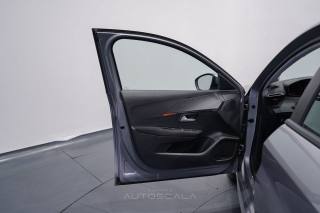 PEUGEOT 208 usata, con Controllo automatico clima