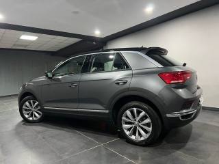 VOLKSWAGEN T-Roc usata, con Autoradio