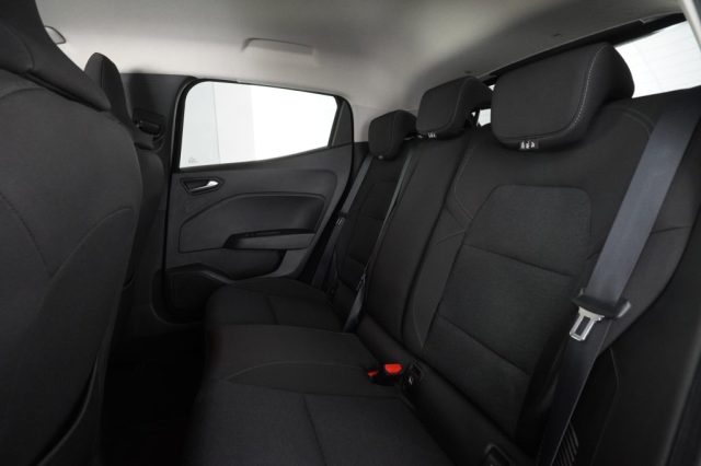 RENAULT Clio usata 9