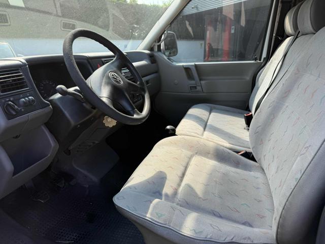 VOLKSWAGEN Transporter usata 6