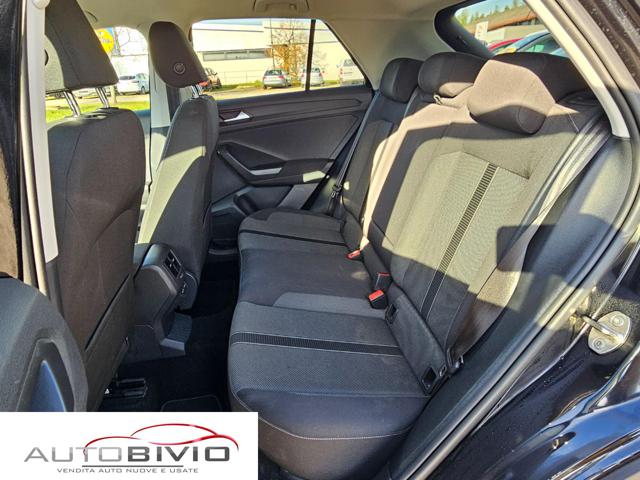 VOLKSWAGEN T-Roc usata, con Controllo automatico clima