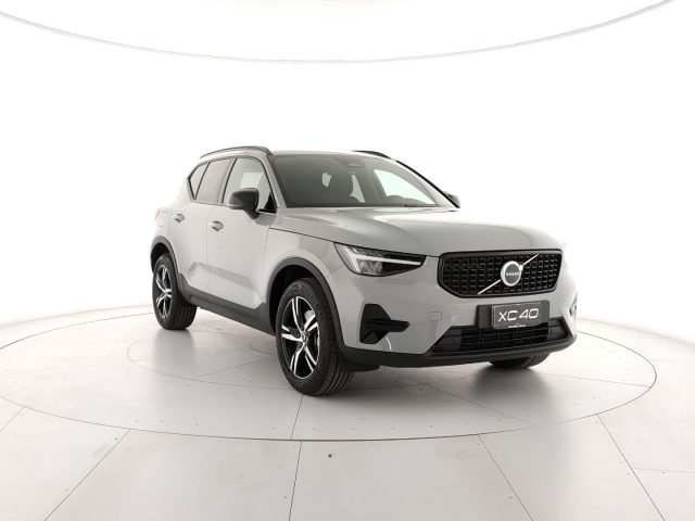 VOLVO XC40 usata, con Autoradio
