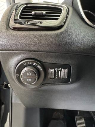 JEEP Compass usata, con Servosterzo