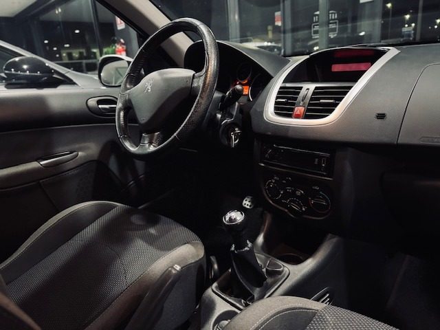 PEUGEOT 206 usata, con Fendinebbia