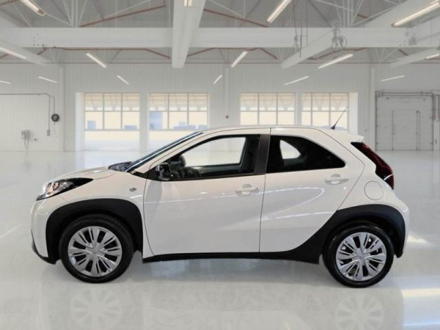 TOYOTA Aygo X usata, con ESP