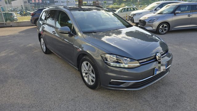 VOLKSWAGEN Golf Variant usata, con Airbag laterali