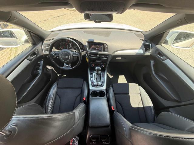 AUDI Q5 usata, con Sensori di parcheggio posteriori