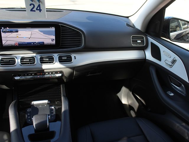 MERCEDES-BENZ GLE 300 usata, con Sistema di navigazione