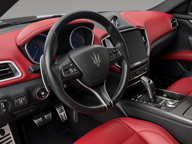 MASERATI Ghibli usata, con Park Distance Control