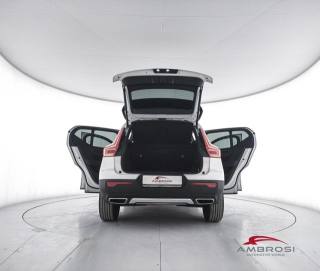 VOLVO XC40 usata 6