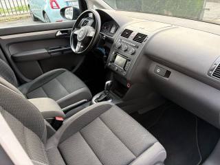 VOLKSWAGEN Touran usata 9