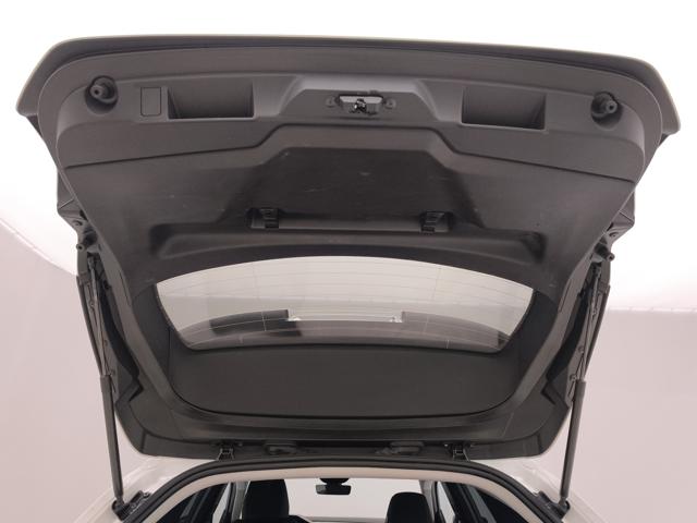PEUGEOT 308 usata, con Touch screen