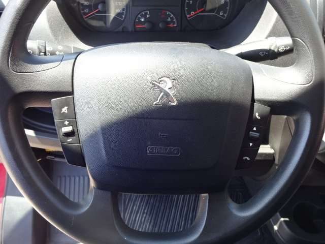 PEUGEOT Boxer usata, con Climatizzatore
