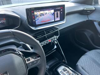 PEUGEOT 2008 usata, con Controllo automatico clima