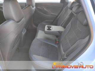 HYUNDAI i30 usata, con Airbag laterali