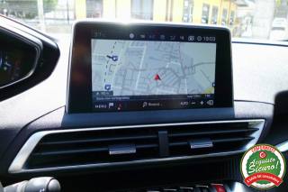 PEUGEOT 3008 usata, con Touch screen