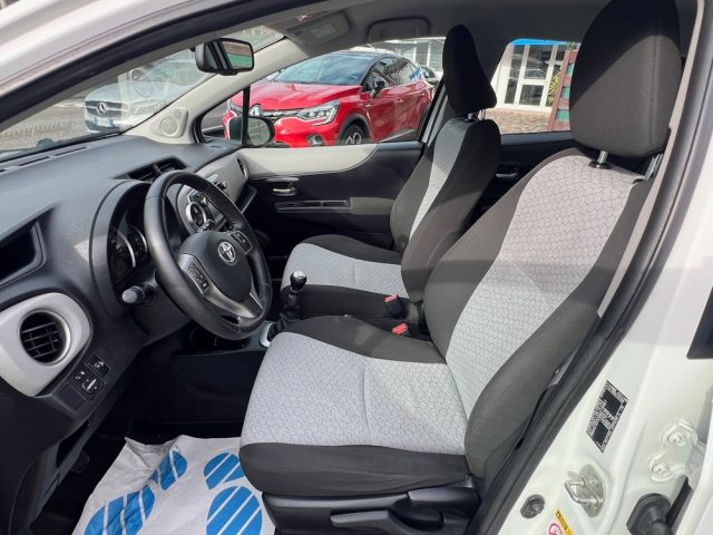TOYOTA Yaris usata, con Servosterzo
