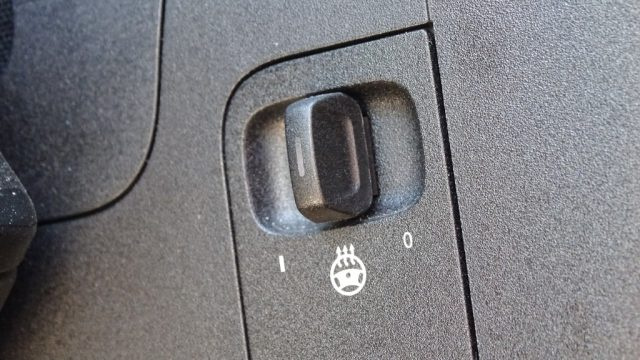 MERCEDES-BENZ B 200 usata 96