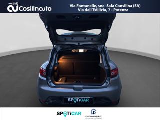 RENAULT Clio usata, con USB