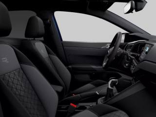 VOLKSWAGEN Taigo usata, con Autoradio