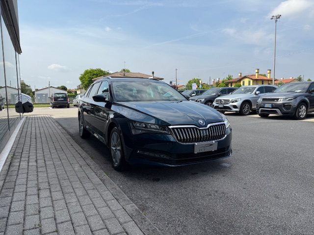 SKODA Superb usata, con Airbag laterali