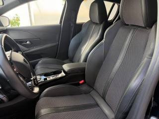 PEUGEOT 208 usata, con Airbag testa