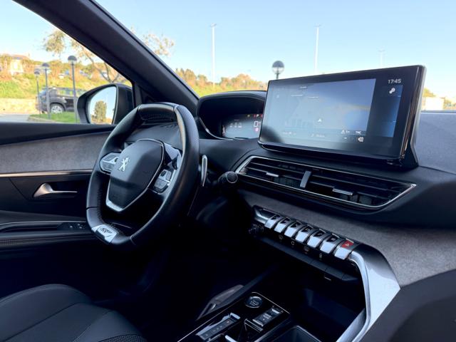 PEUGEOT 3008 usata, con Touch screen