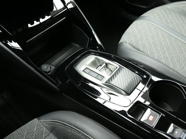 PEUGEOT 2008 usata, con Park Distance Control