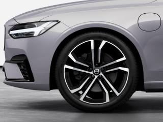 VOLVO V90 usata, con Autoradio