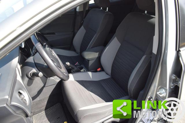 TOYOTA Auris usata, con Cerchi in lega