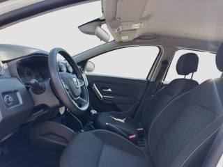 DACIA Duster usata 8