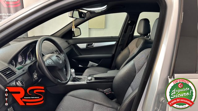 MERCEDES-BENZ C 320 usata, con Lettore CD
