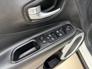 JEEP Renegade usata, con Fendinebbia