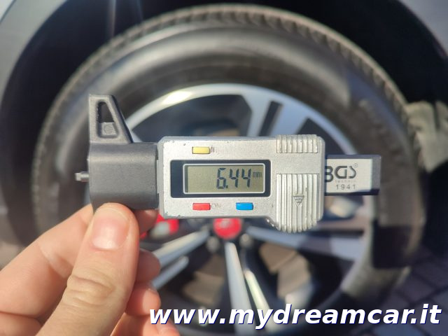 JAGUAR E-Pace usata 33